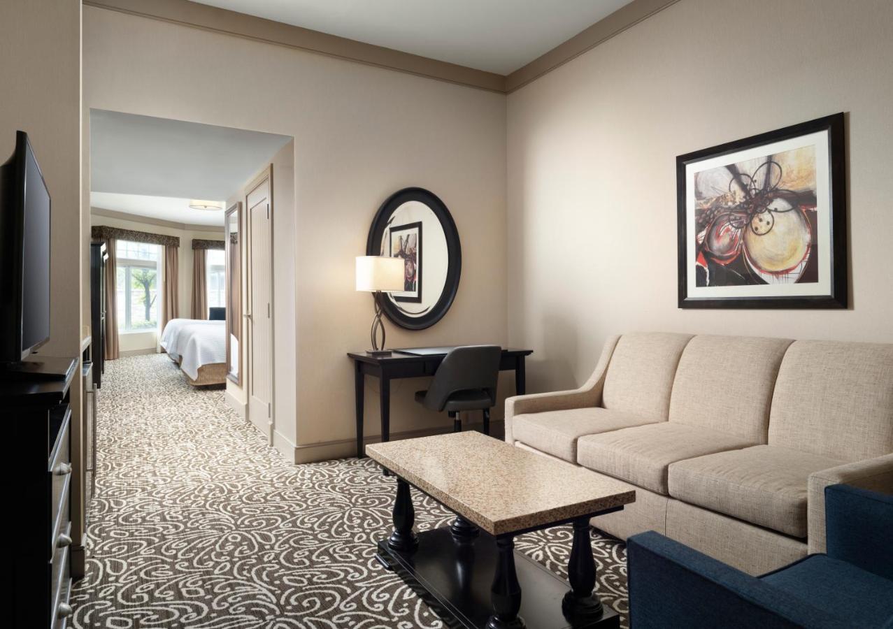 West Inn & Suites Carlsbad Ngoại thất bức ảnh