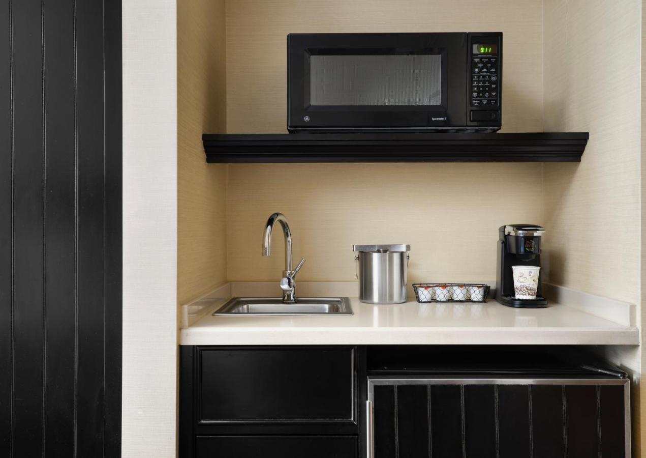 West Inn & Suites Carlsbad Ngoại thất bức ảnh
