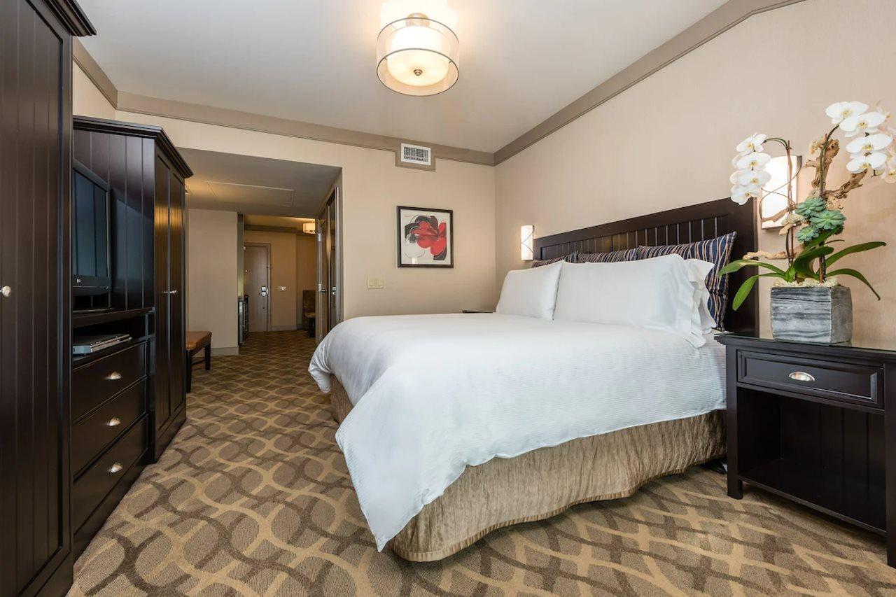 West Inn & Suites Carlsbad Ngoại thất bức ảnh