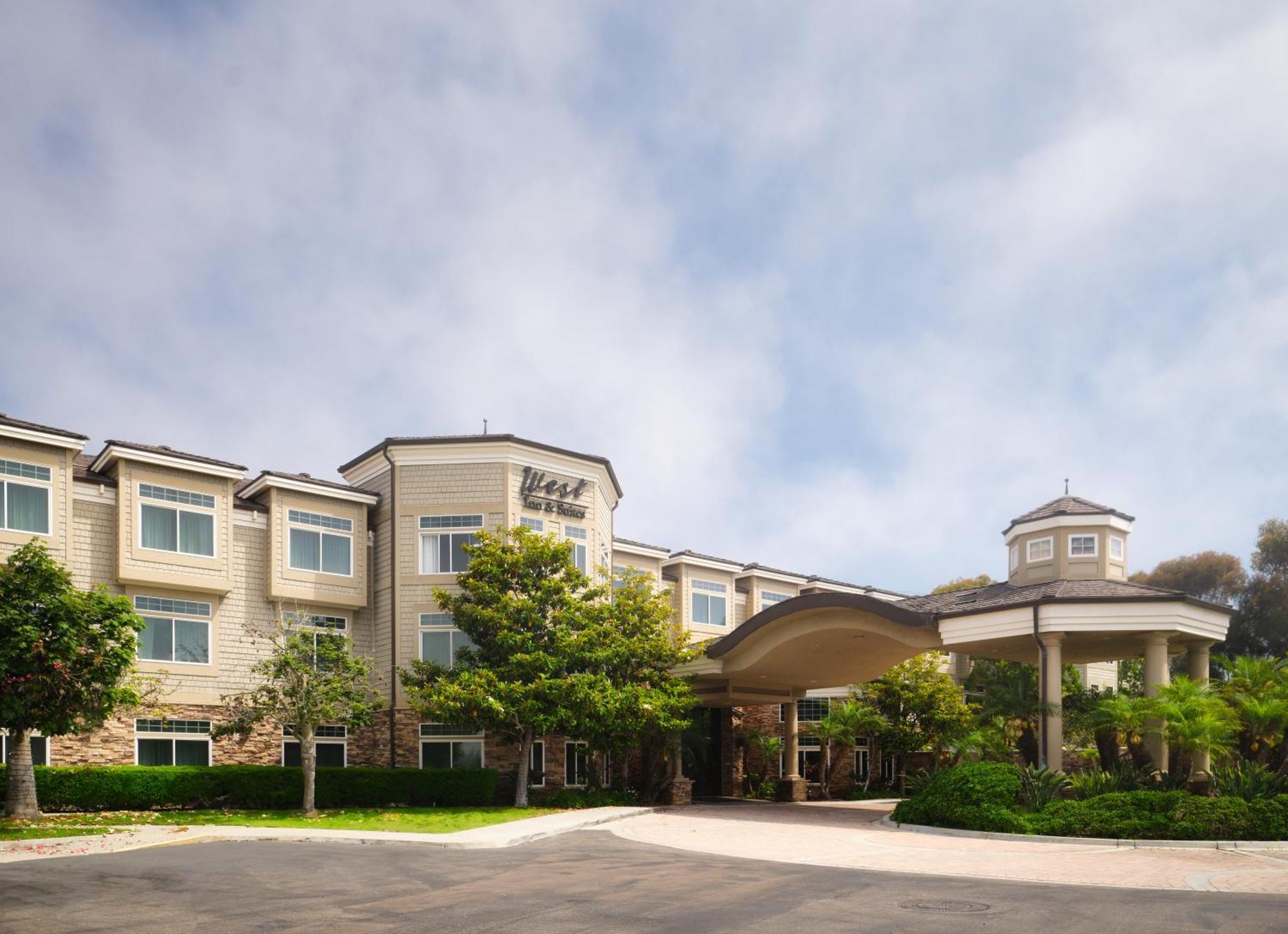 West Inn & Suites Carlsbad Ngoại thất bức ảnh
